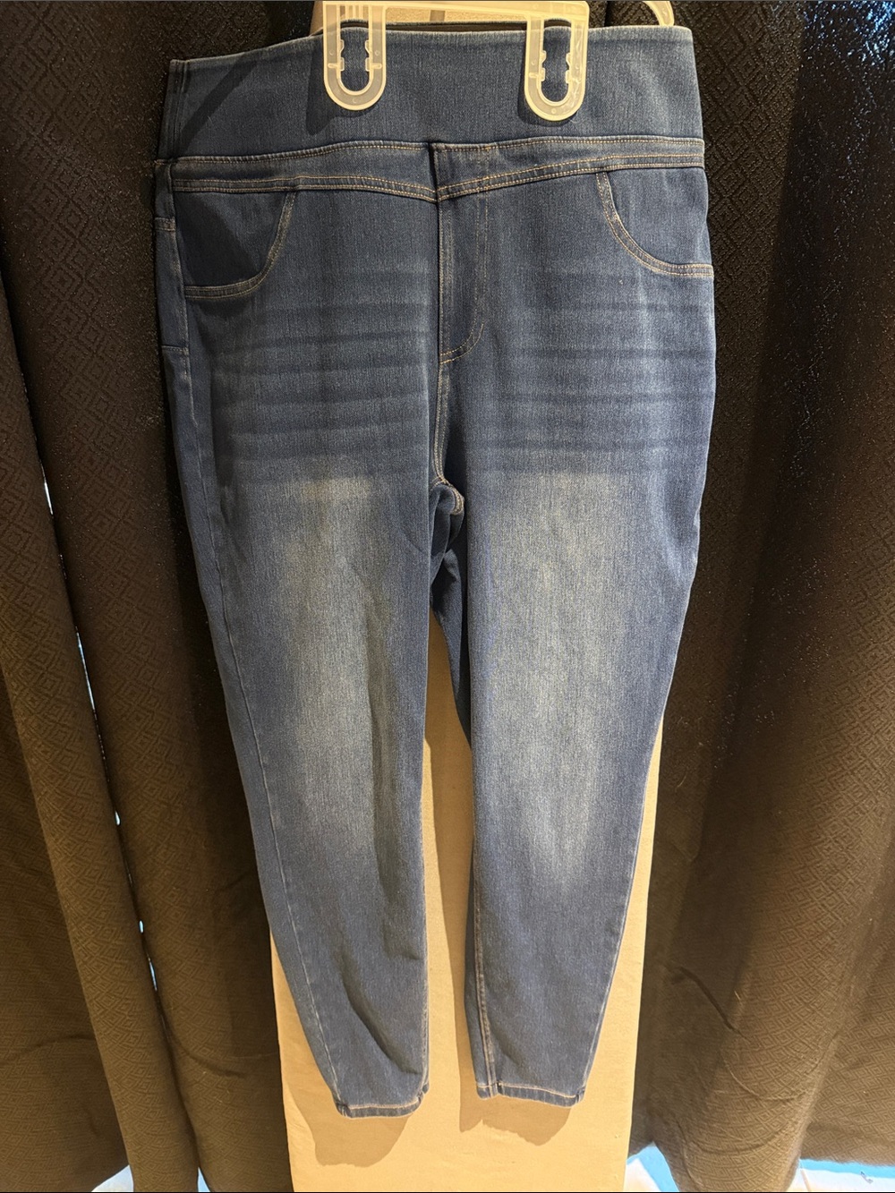 Halara Women’s Slim Fit Blue Denim Jeans